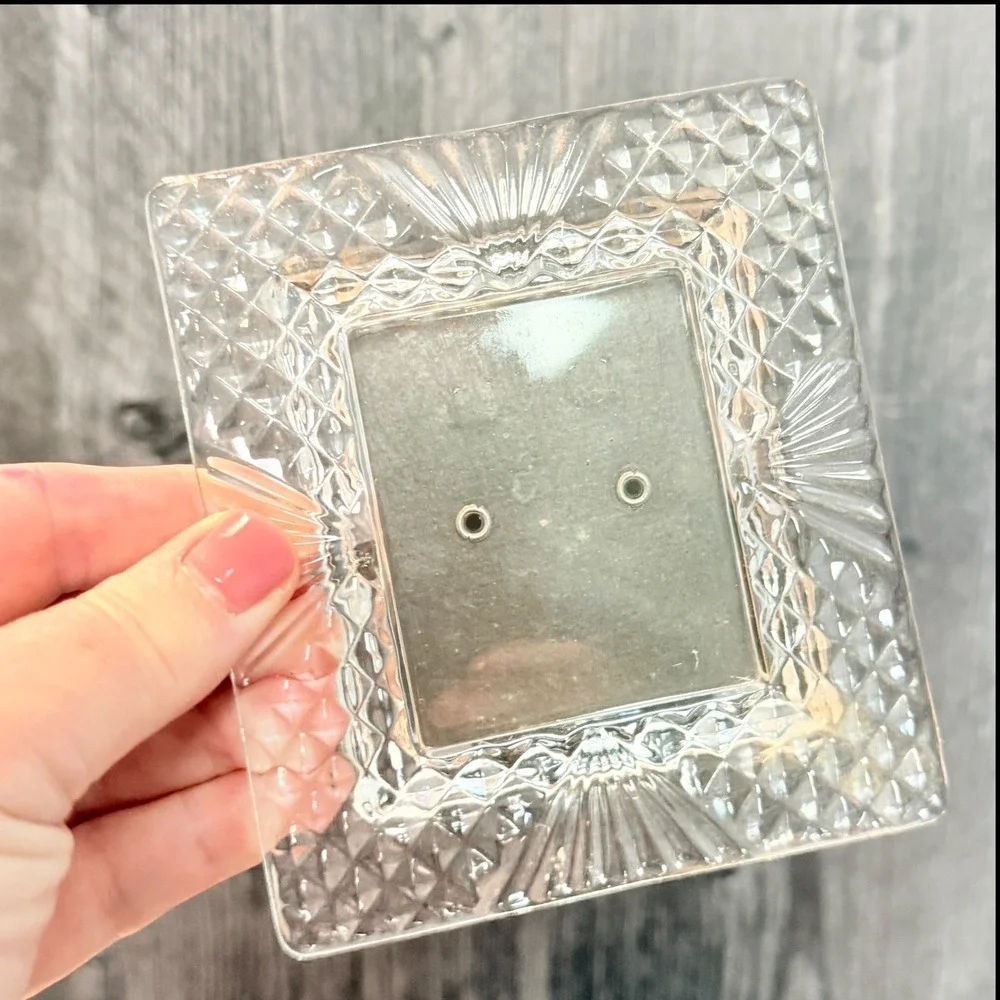 Vintage Lead Crystal Picture Frame Sunburst Diamond Clear 90s 2.5x2 Tabletop